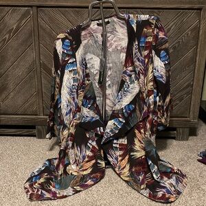 For Cynthia Multicolor Feather Print open front Blazer with pockets, NWT